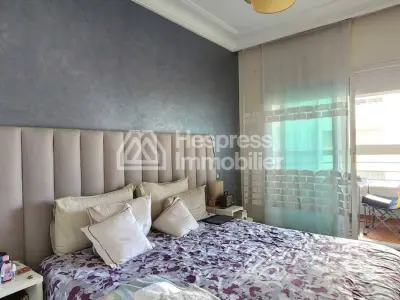 Appartement traversant de 171 m² à vendre