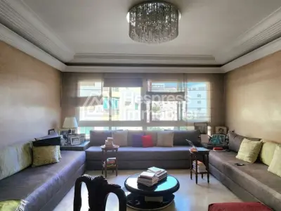 Appartement traversant de 171 m² à vendre