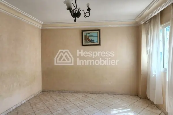 Spacieux appartement de 219 m² à vendre