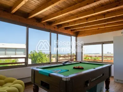 Semi-detached villa for sale