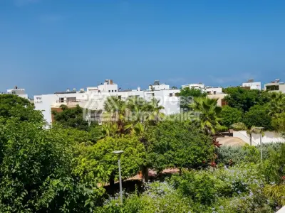 Semi-detached villa for sale