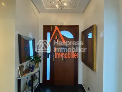 Villa for rent, 500m² in Hay Riad