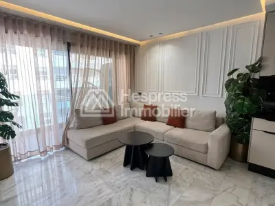 Beautiful apartment for rent in Aïn Diab Extension. 60 m². Well furnished.