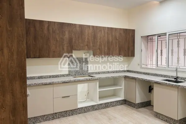 Location villa vide 6 chambre à Quartier Californie