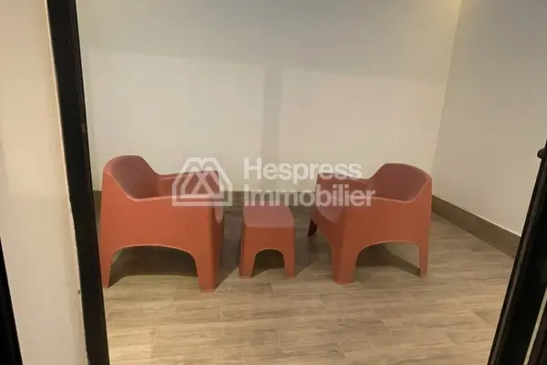 شقة للإيجار في بالمييه . غرفة نوم واحدة. مفروشة بالكامل.