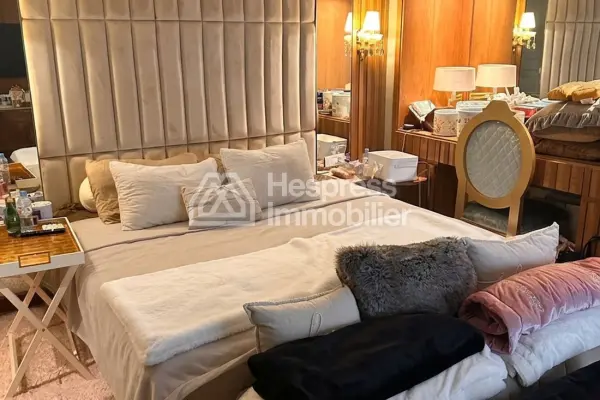 فيلا مفروشة جميلة للبيع في دار بوعزة