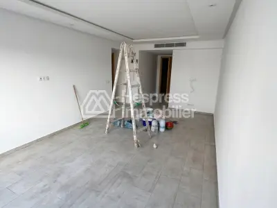 Unfurnished 2-bedroom apartment for rent in Neighborhood Maarif