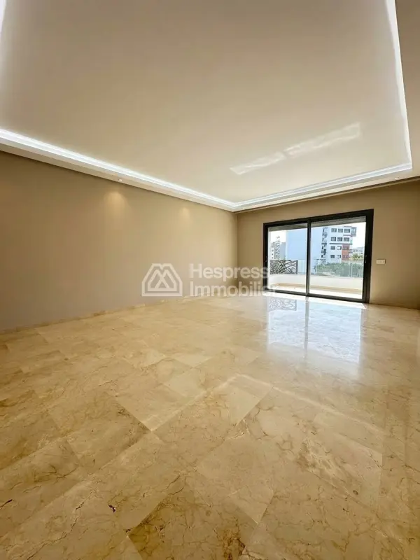 Unfurnished 2-bedroom apartment for rent in Neighborhood Oasis
