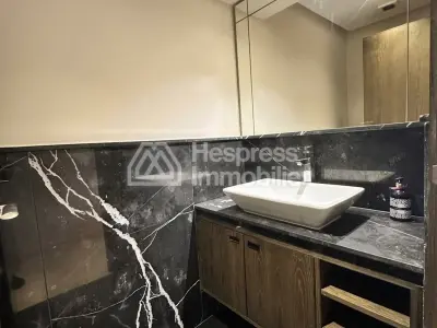 Unfurnished 2-bedroom apartment for rent in Neighborhood Oasis