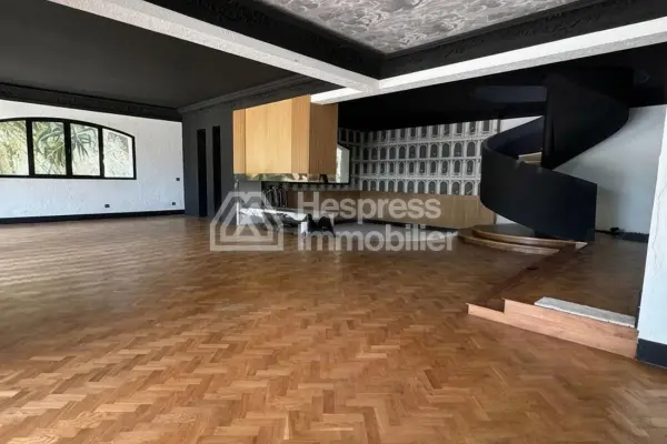Luxurious villa for sale in Ain Diab