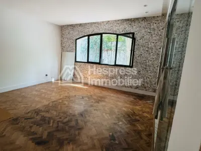 Luxurious villa for sale in Ain Diab
