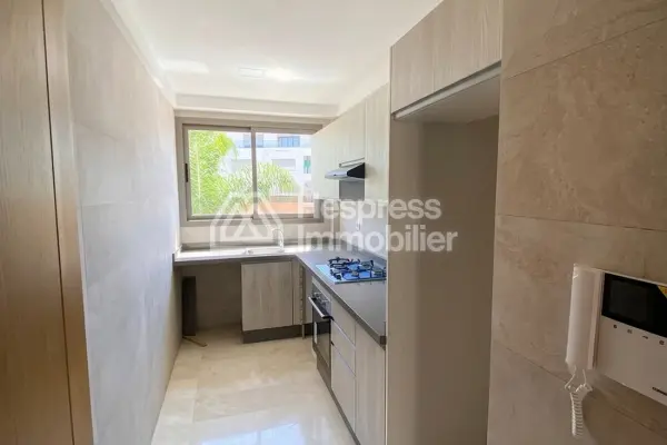 Appartement en location à Ferme Bretonne Hay Arraha. 3 chambres. Porte blindée et résidence sécurisée