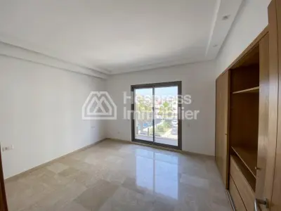 Appartement en location à Ferme Bretonne Hay Arraha. 3 chambres. Porte blindée et résidence sécurisée