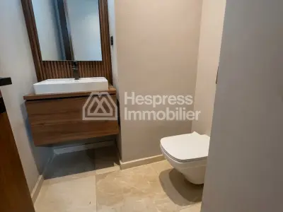 Superb furnished apartment for rent in Oasis