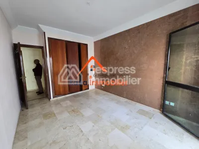 Appartement à louer, 100m² à Hay Riad