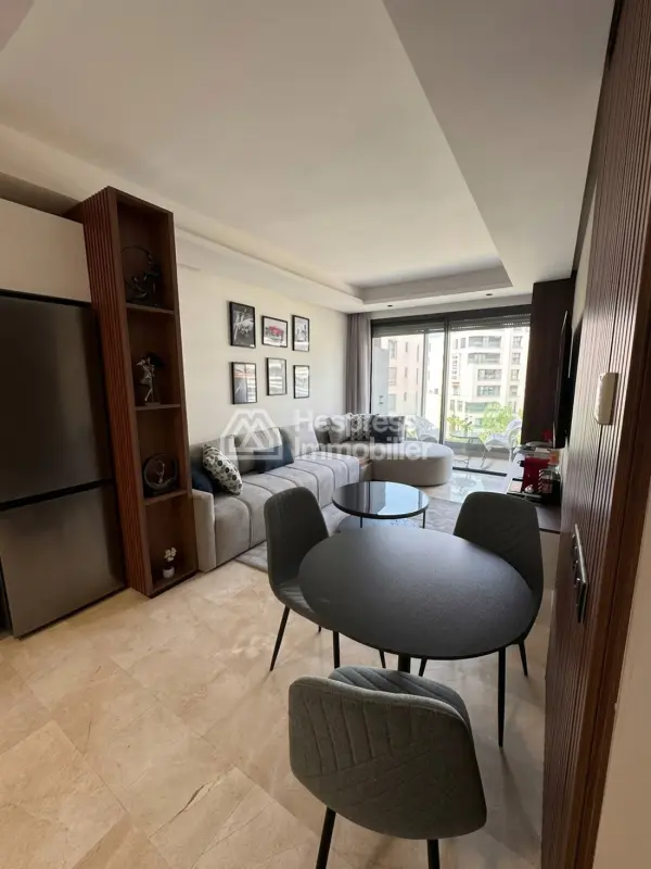 Location studio meublé à a casa Finance City