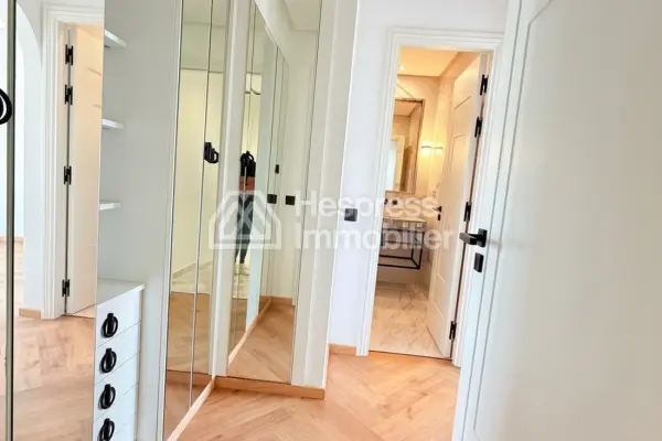 Beautiful unfurnished 3-bedroom apartment in Ain Daib