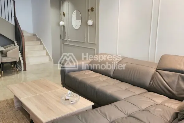 Beautifully furnished duplex for rent in Ville verte