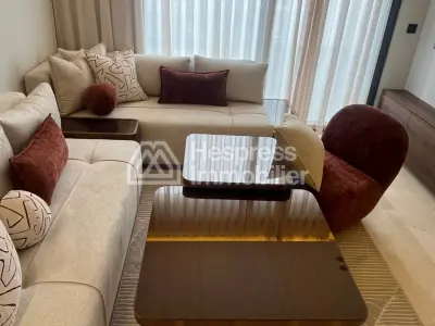 شقة للإيجار في الواحة . غرفة نوم واحدة. باب أمان وتدفئة مركزية
