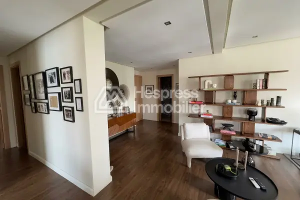 Très bel appartement vide 3 chambres à ville verte