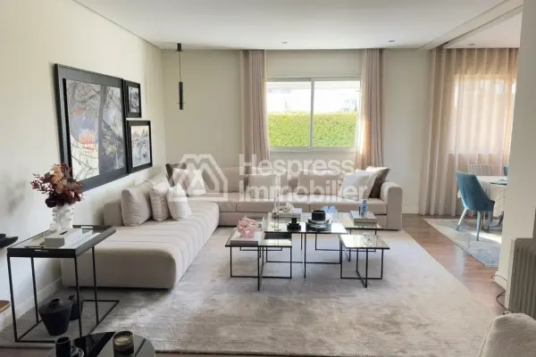 Très bel appartement vide 3 chambres à ville verte
