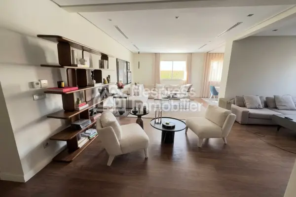 Très bel appartement vide 3 chambres à ville verte