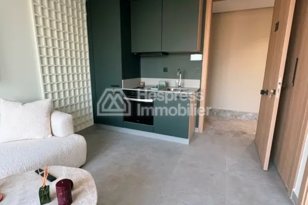 Bel Studio meuble à Quartier Oasis sans vis à vis