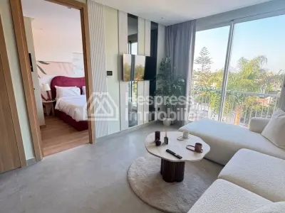 Bel Studio meuble à Quartier Oasis sans vis à vis
