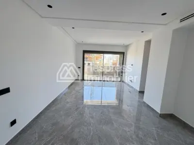 شقة غير مفروشة للإيجار – الدار البيضاء المالية CFC