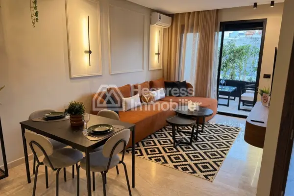 Furnished studio apartment with terrace for rent on Boulevard Ziraoui