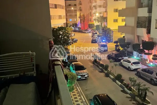 Casablanca – Abouab Oulfa | Superb 92 m² apartment on the 1st floor with balcony