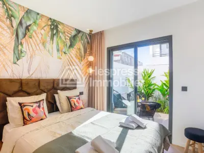 Bel Studio meuble à Quartier Palmier avec terrasse