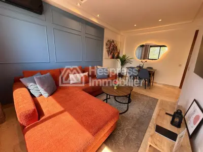 Beautiful furnished studio in Neighborhood Oasis