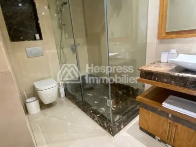 شقة مفروشة جميلة للإيجار في الدار البيضاء المالية