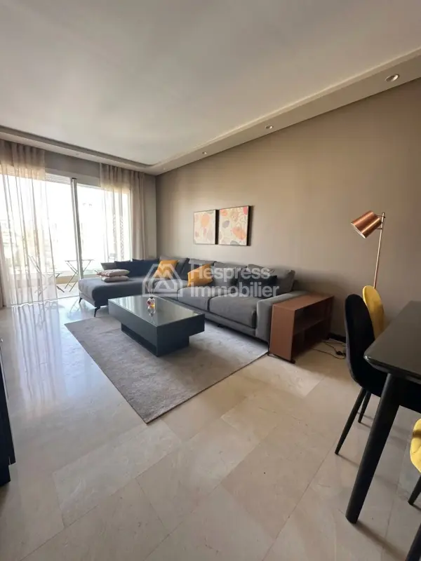 Beautiful furnished studio with private terrace in the Oasis area