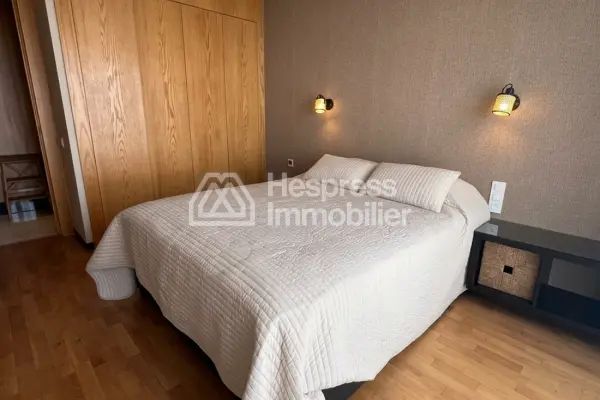 Beautiful furnished studio with private terrace in the Oasis area