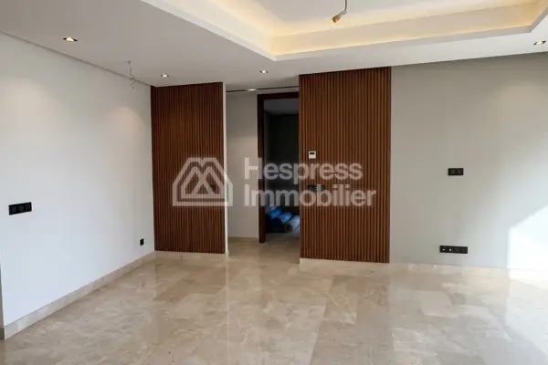 Apartment for rent at Casablanca Finance City . 2 bedrooms. Double-glazed windows and reinforced door.