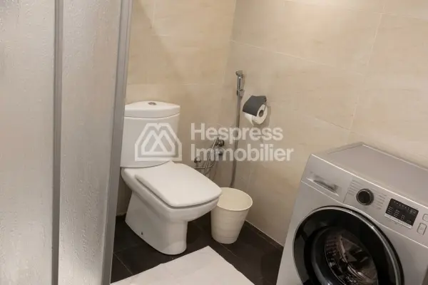 Apartment for rent at Casablanca Finance City . 2 bedrooms. Double-glazed windows and reinforced door.