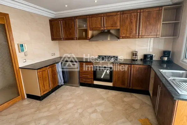 Beautifully furnished 3-bedroom apartment in the Racine area