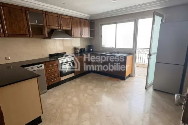Beautifully furnished 3-bedroom apartment in the Racine area