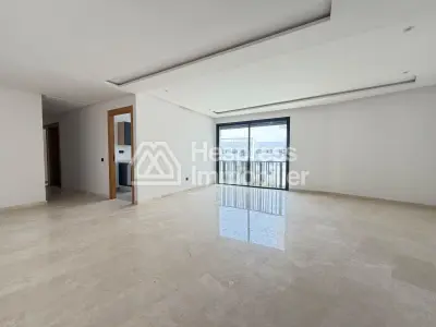 126 m² high-end apartment near CFC