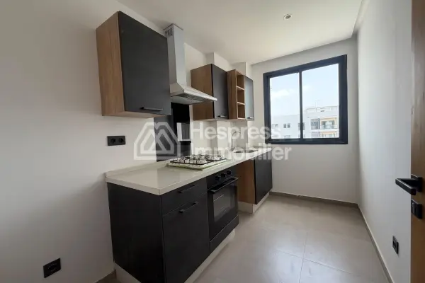 126 m² high-end apartment near CFC