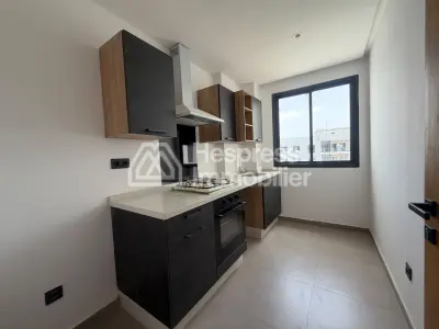 126 m² high-end apartment near CFC