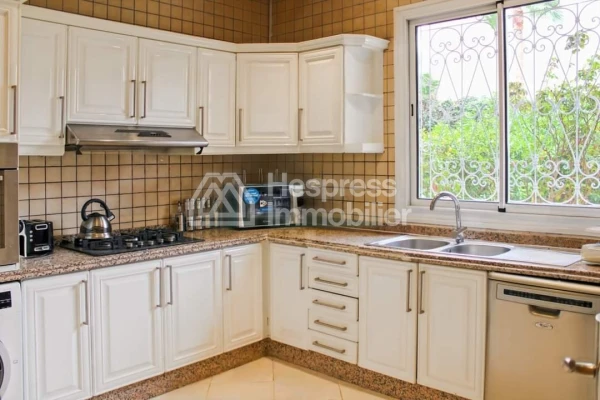 Villa for sale, 4 bedrooms in Targa