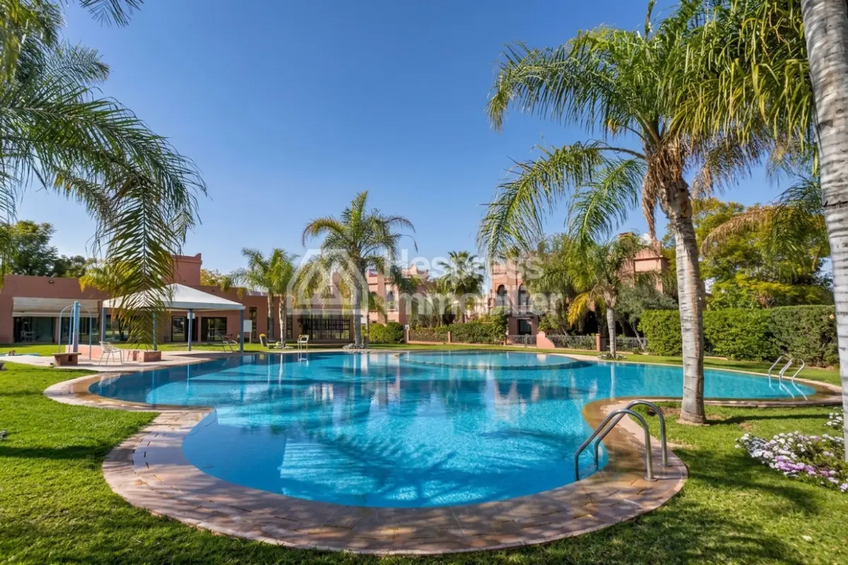 Superbe villa 4 chambres sur résidence piscine