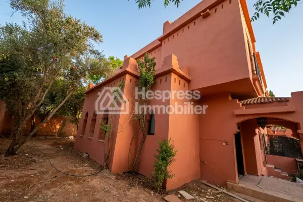 Superbe villa 4 chambres sur résidence piscine