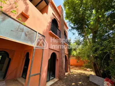 Superbe villa 4 chambres sur résidence piscine