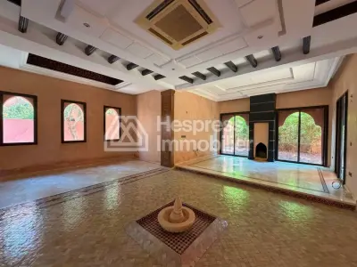 Superbe villa 4 chambres sur résidence piscine