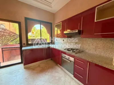 Superbe villa 4 chambres sur résidence piscine