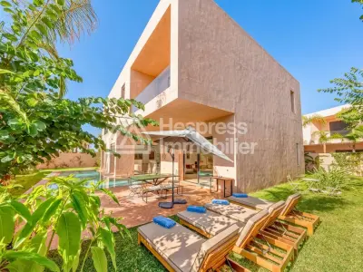 Superb villa with private pool, Ourika Road